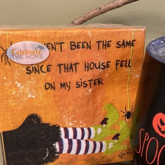 NEW! Rae Dunn "SPOOKY & MOMSTER" Wine Tumblers w/WITCH 40 ct. Cocktail Napkins - Picture 2 of 9